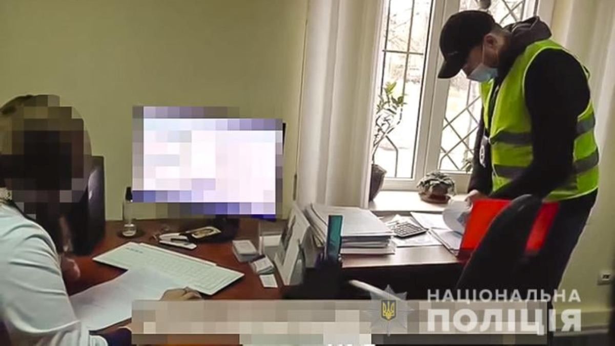 В Киеве накрыли лабораторию, которая выдавала COVID-сертификаты без сдачи анализов