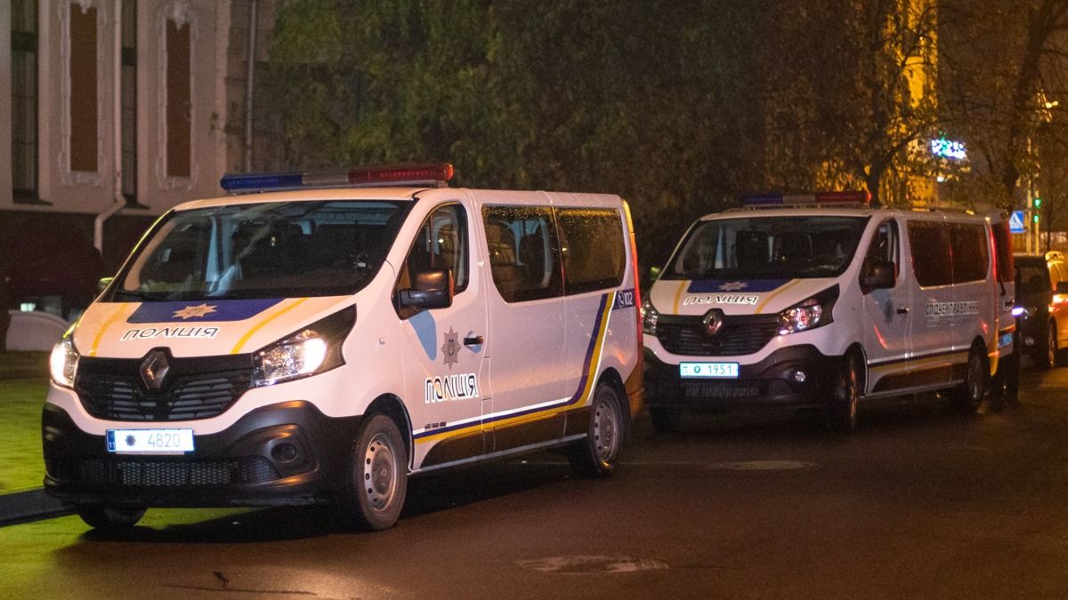 В Киеве мужчина кухонным топором разрубил брату голову