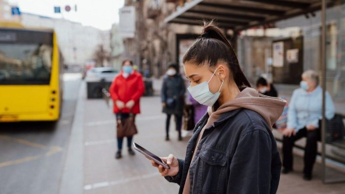 В Украине новый антирекорд за сутки: заболели почти 27 тысяч человек