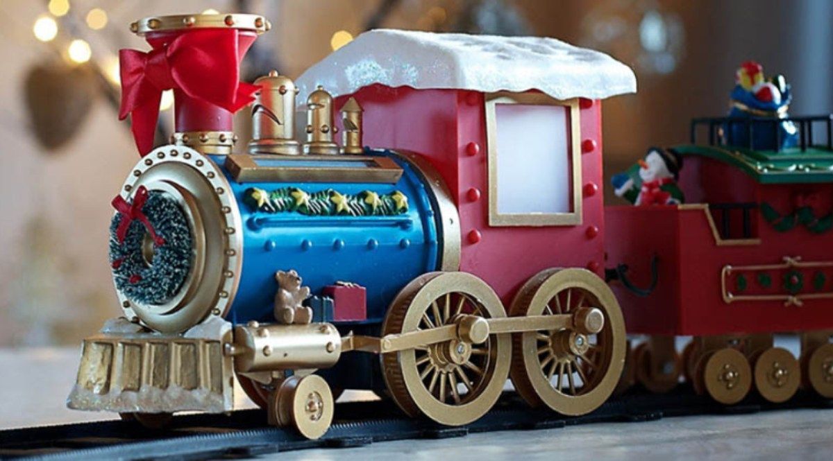 Львов, Ужгород, Черновцы: куда украинцы на новогодние праздники уедут из Киева