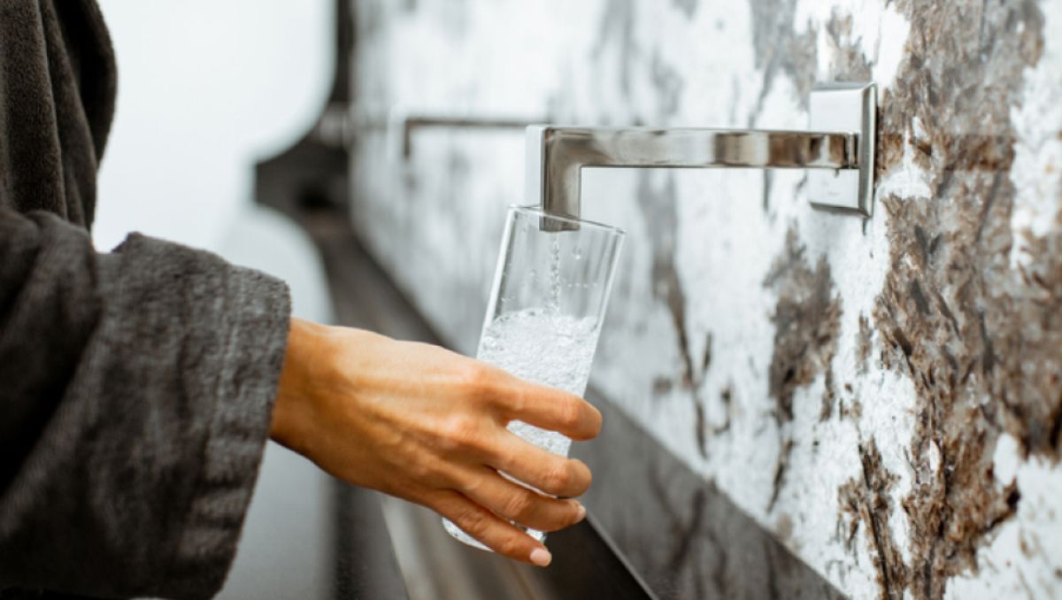 В Киеве из-за аварии в сети без воды остались ряд домов: адреса