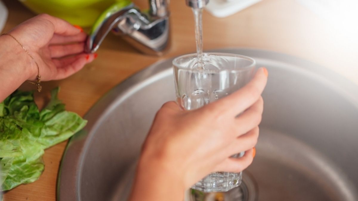 В Киеве часть домов осталась без холодной воды: проверь свой адрес