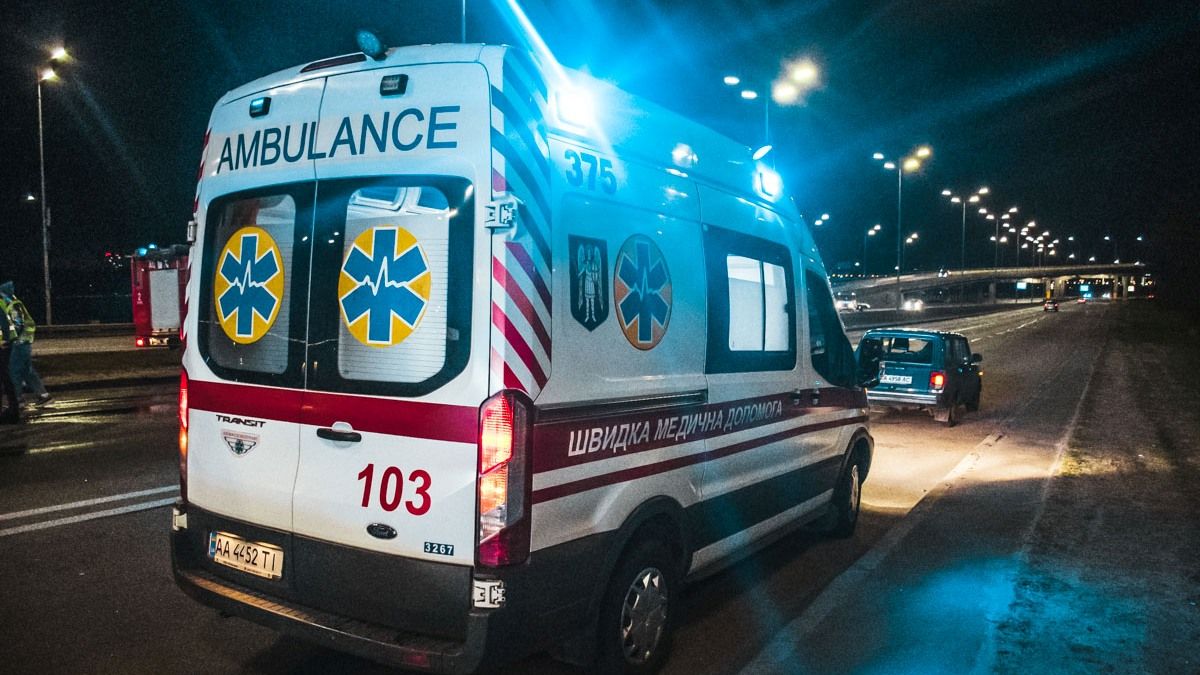 В Киеве пьяная женщина ударила ножом своего 4-летнего сына