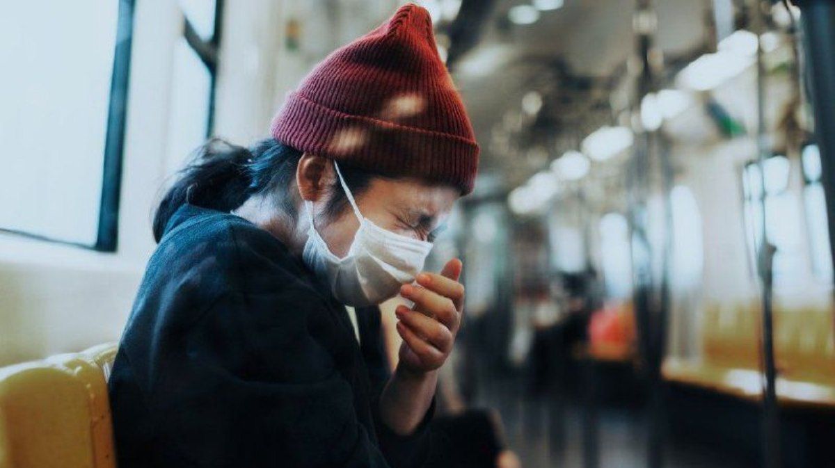 В Киеве за сутки почти 2 тысячи новых случаев коронавируса: кто заболел