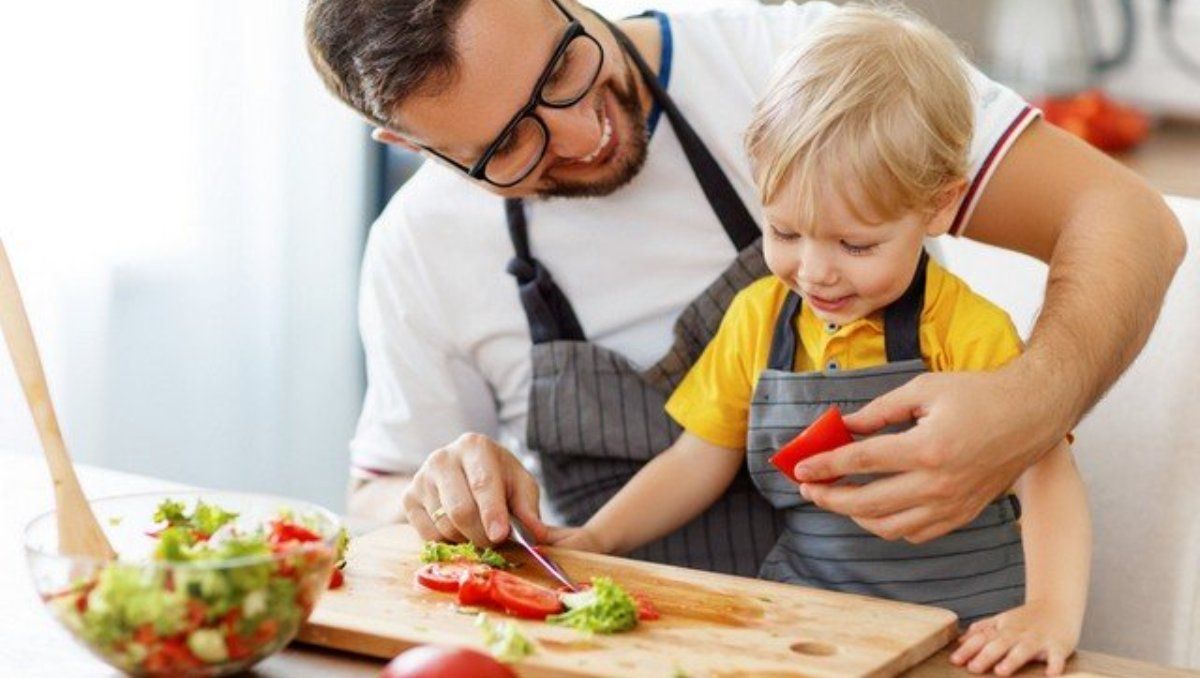 Где в Киеве купить свежие овощи, фрукты и мясо возле дома