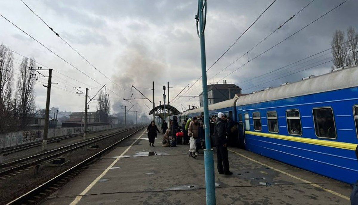 Из Ирпеня и прилегающих к городу территорий эвакуировали 3000 женщин и детей