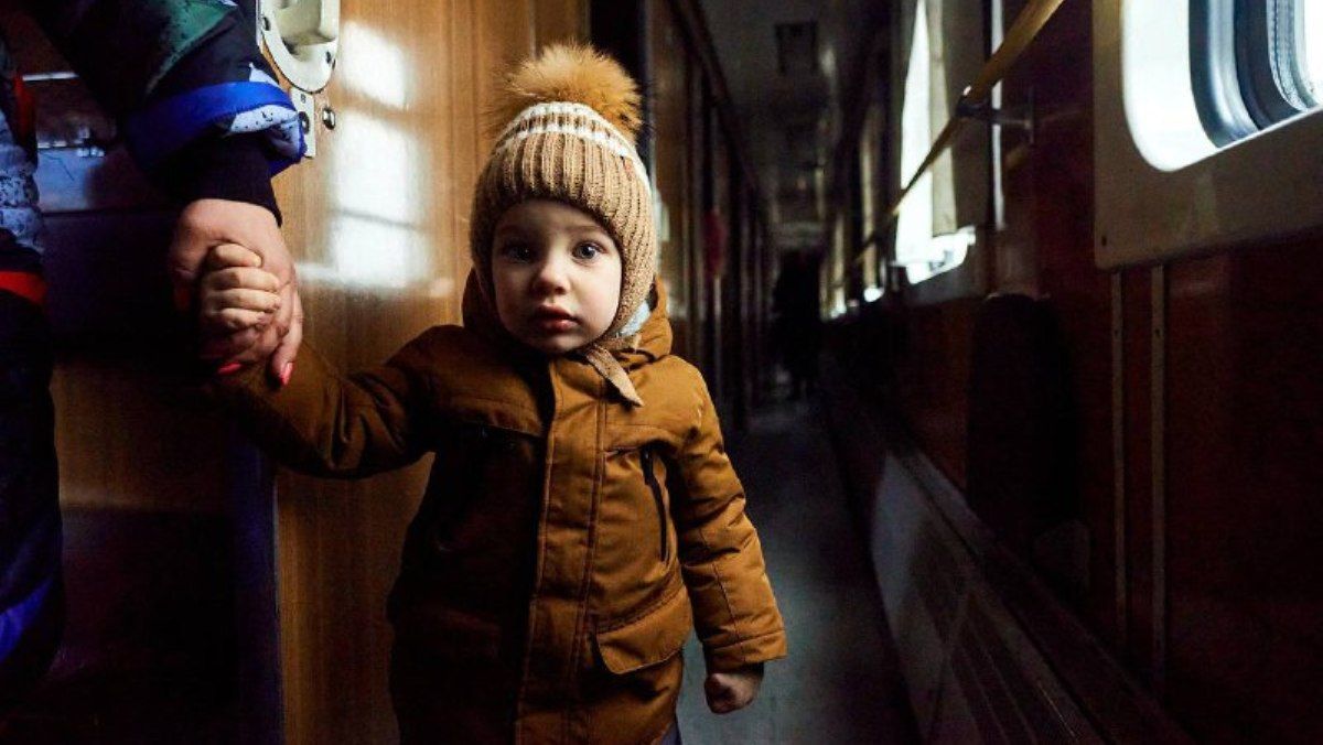 Эвакуационные рейсы поездов Укрзалізниці на 8 марта: когда и куда можно уехать из Киева и других городов