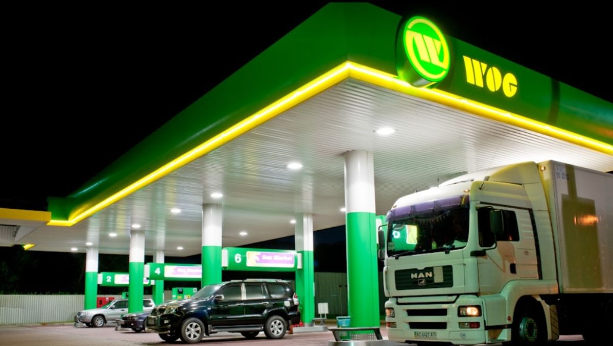 Где в Киеве заправить машину: карта работающих АЗС