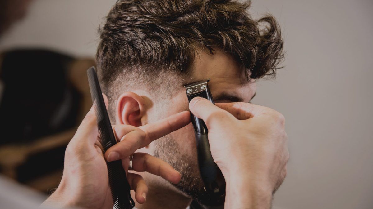 Где выпить кофе, купить одежду и подстричься: в Киеве создали карту работающего бизнеса