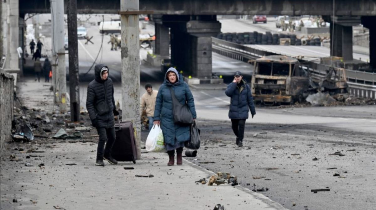 Жителей Киева и области просят пока не возвращаться домой