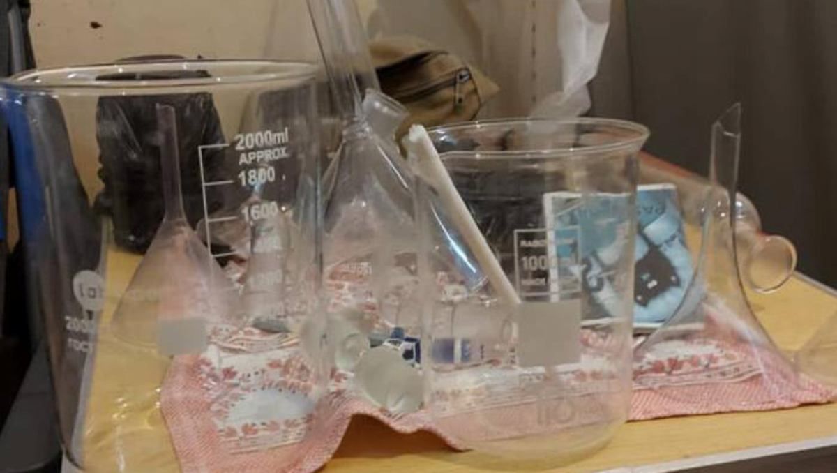 В Деснянском районе накрыли нарколабораторию с метадоном на 300 тысяч гривен