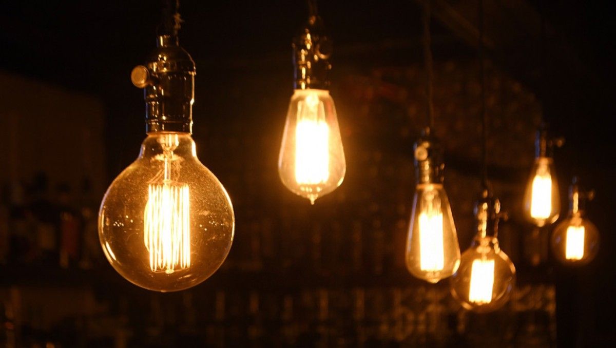 В какие села и поселки Киевской области вернули свет