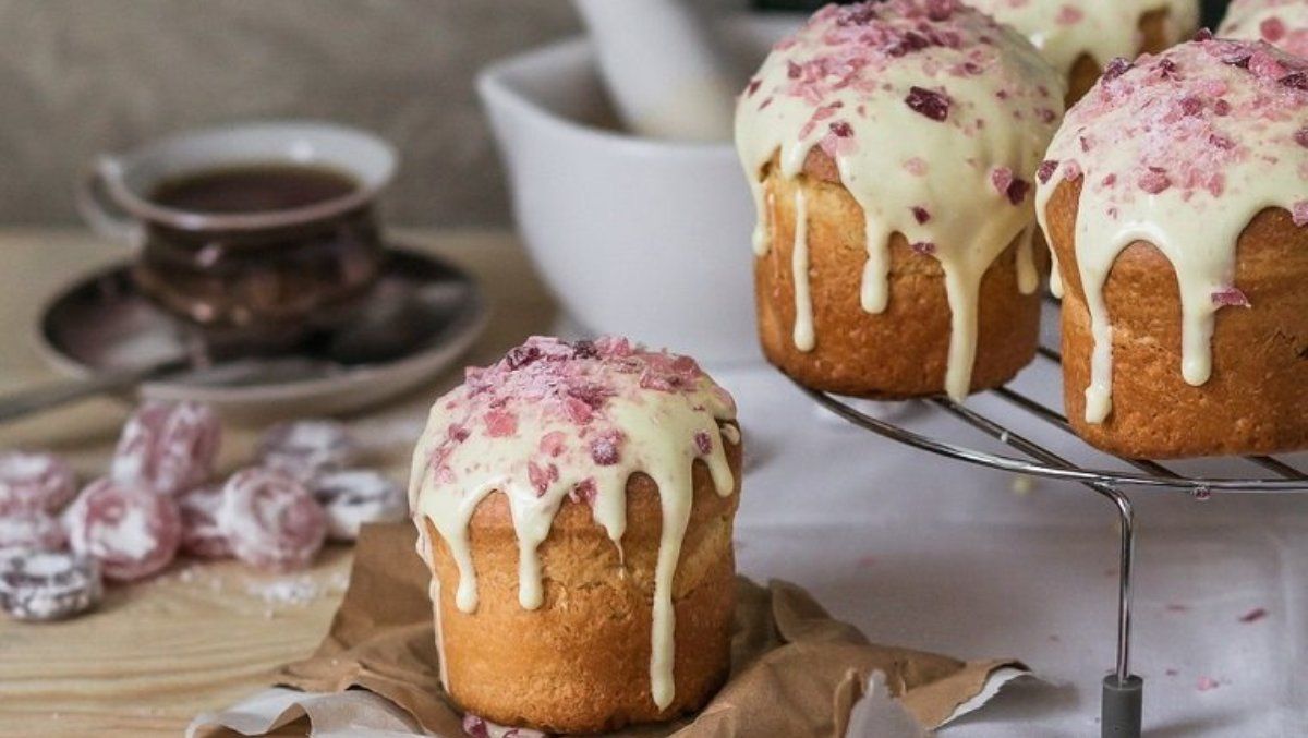 Поздравления на Пасху 2022: для родных, друзей и коллег