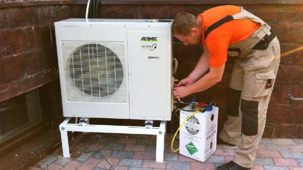 Как подготовить кондиционер к жаркому лету