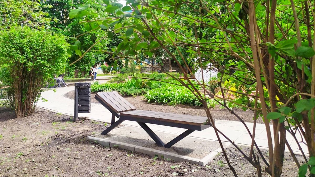 В Киеве отремонтировали Сквер киевских интеллигентов: как он сейчас выглядит