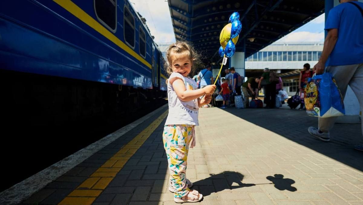 Укрзалізниця не підніматиме ціни на квитки до кінця 2022 року