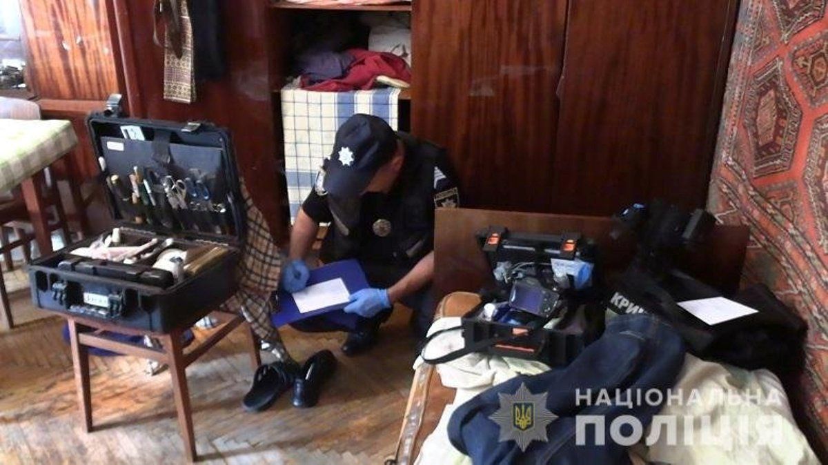 У Києві чоловік до смерті забив свого батька