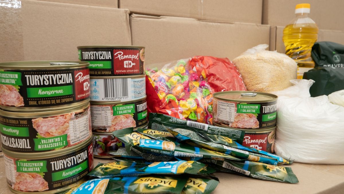 У Києві надали продуктову допомогу вже 20 відсоткам переселенців: де та як отримати продуктові набори