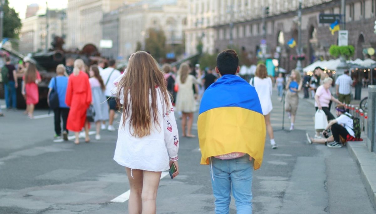 Спека залишиться в Україні на останні вихідні літа 2022: яку погоду чекати у Києві