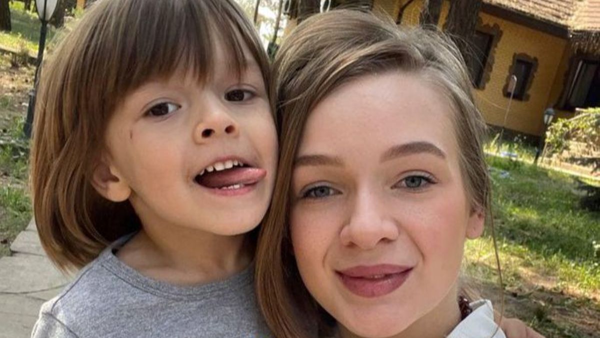 У Києві на Майдані пройде виставка дитячих малюнків: серед експонатів картина мами чотирирічного Сашка, який загинув у перші дні вторгнення