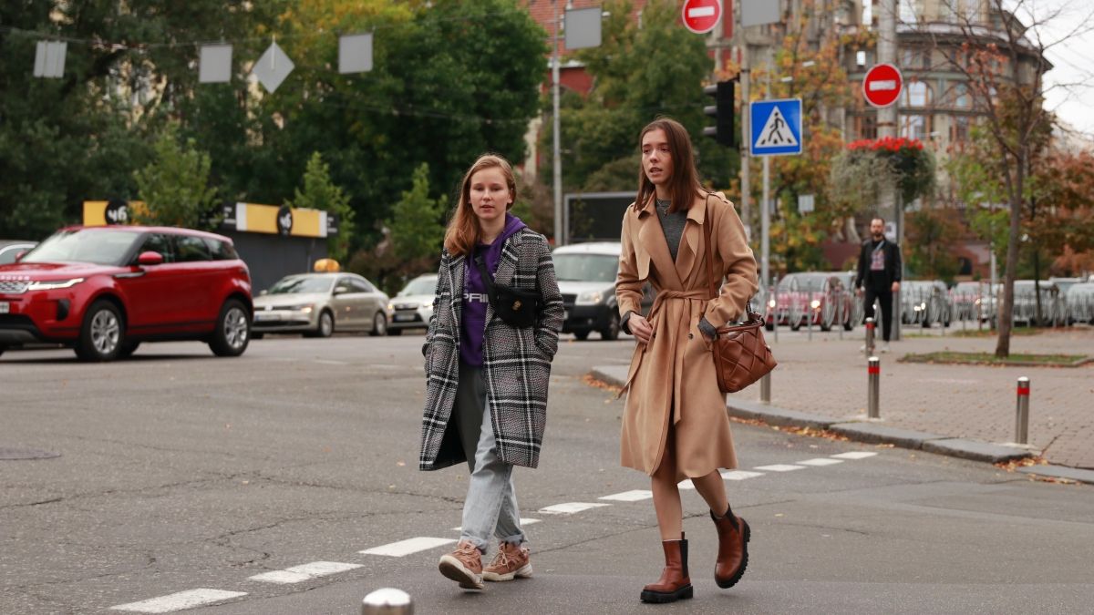 Жителів Києва чекає передишка від дощів: з якою погодою почнеться новий тиждень