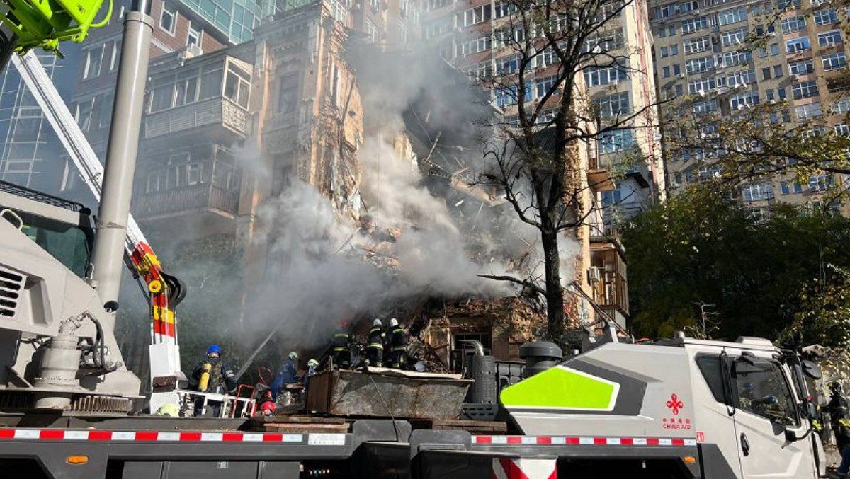 Під завалами будинку в Шевченківському районі дістали ще одне тіло: кількість жертв зросла до трьох осіб