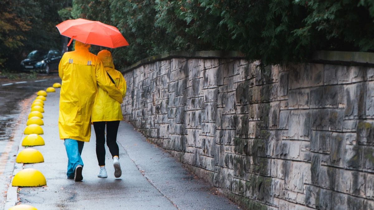 Цього року у Києві був особливо теплий жовтень: осінь тривала 76 днів