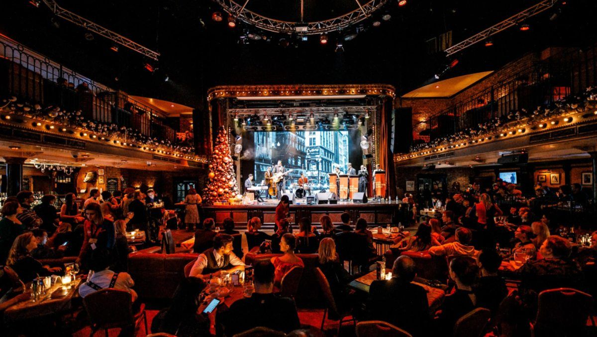 Куди піти у Києві: вистави, концерти та шоу Caribbean Club  у грудні та січні