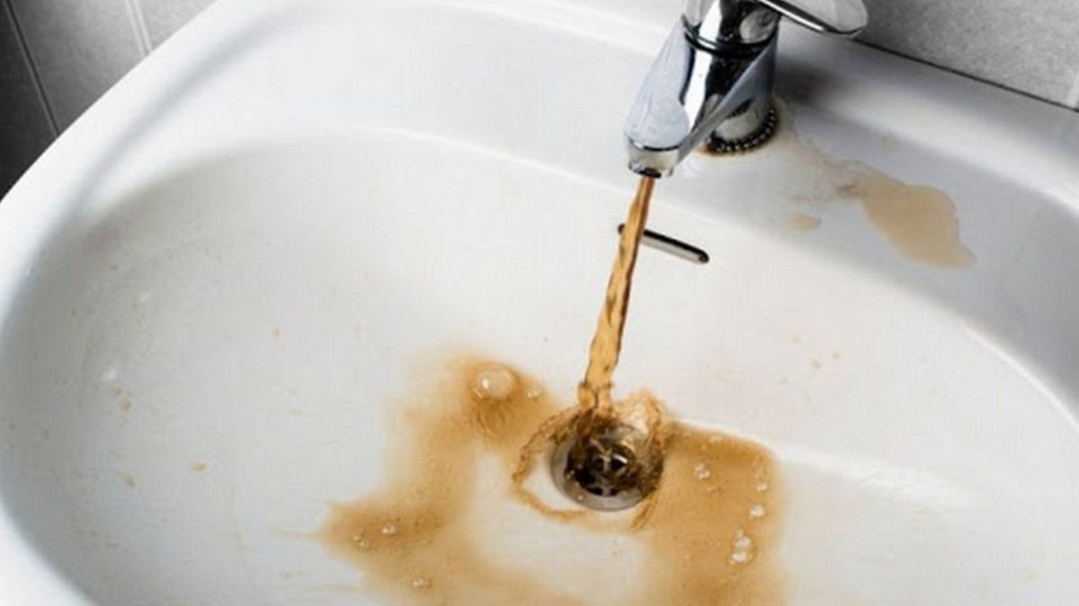 У Києві може пожовтіти вода в кранах: причина