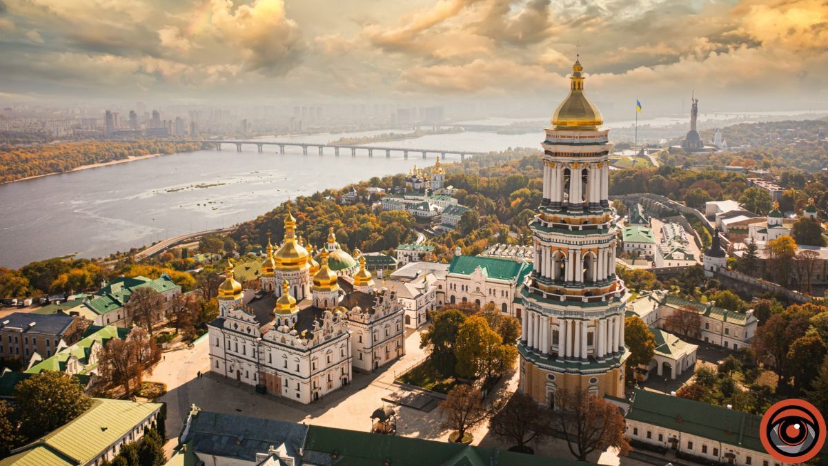 У Києві Велику лаврську дзвіницю Києво-Печерської Лаври відкрили для відвідувачів: вперше за час війни