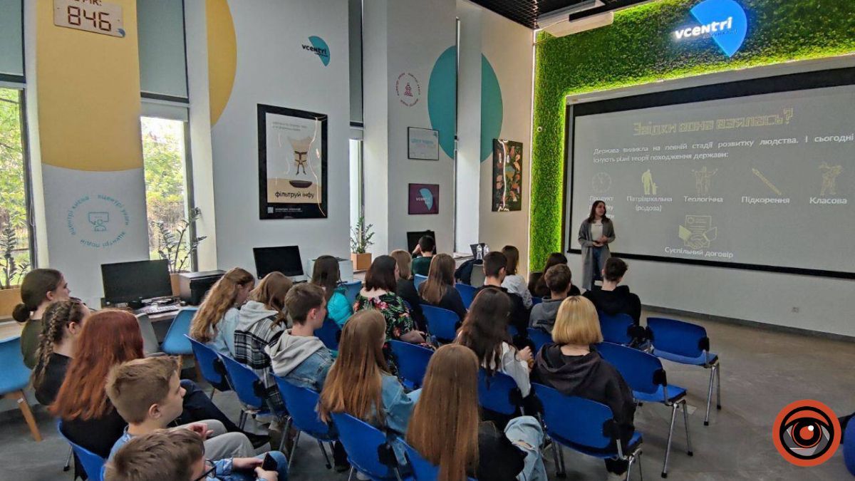 Де у Києві безкоштовно приймає психолог, проходять тренінги з тактичної медицини та розмовні клуби