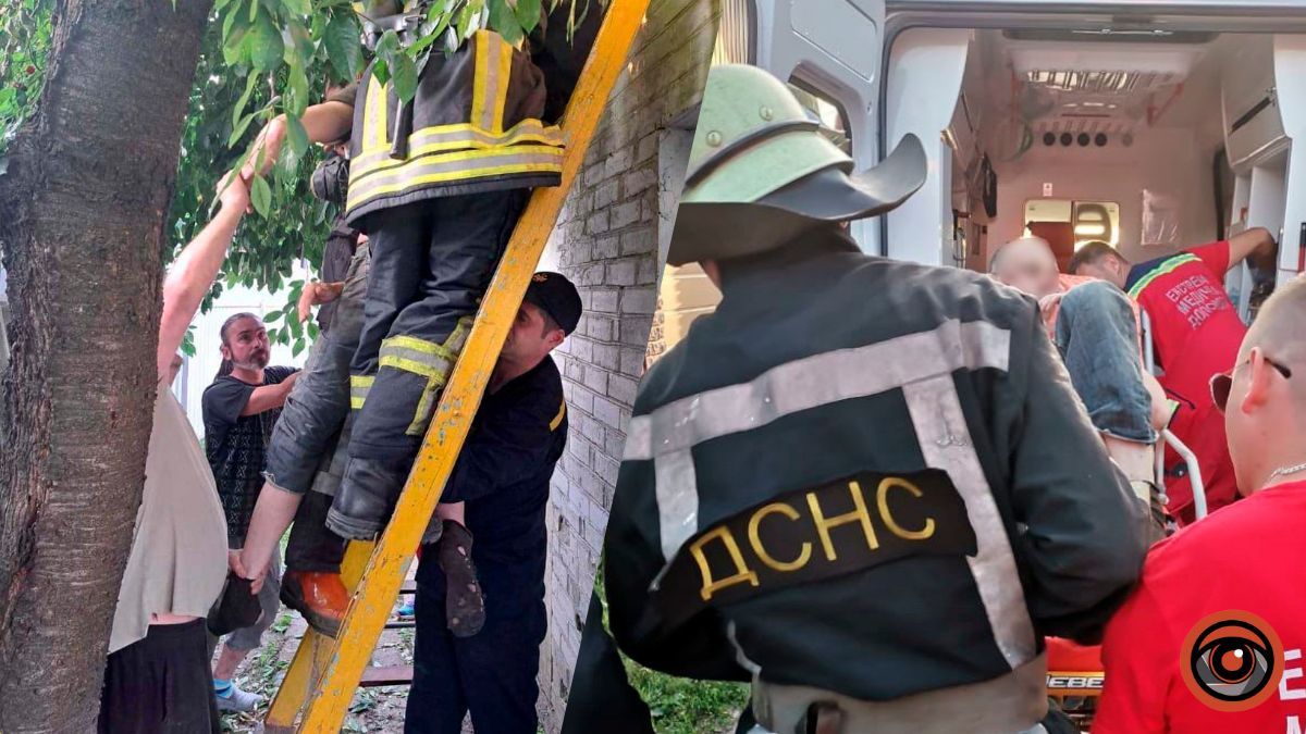 На Київщині з даху будинку знімали паралізованого чоловіка