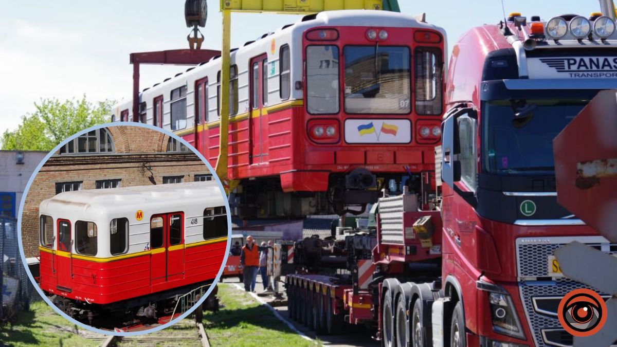 У Києві прибули ще шість вагонів метро із Польщі