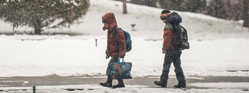 Киевских школьников и студентов отправили на внеплановые каникулы: узнай, почему