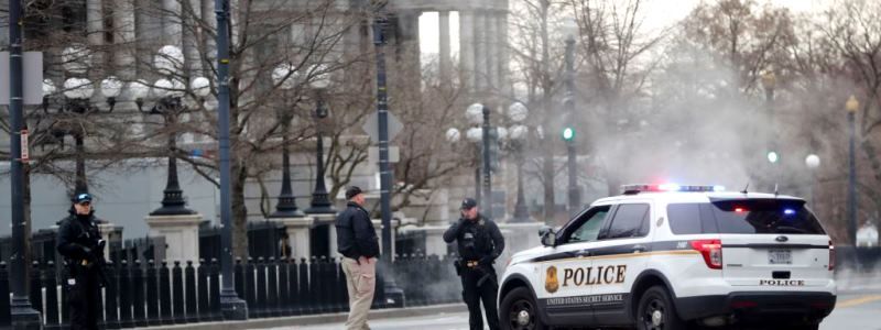 Неудачно приземлившийся самолет, смерть народного артиста и стрельба у Белого дома: ТОП новостей дня