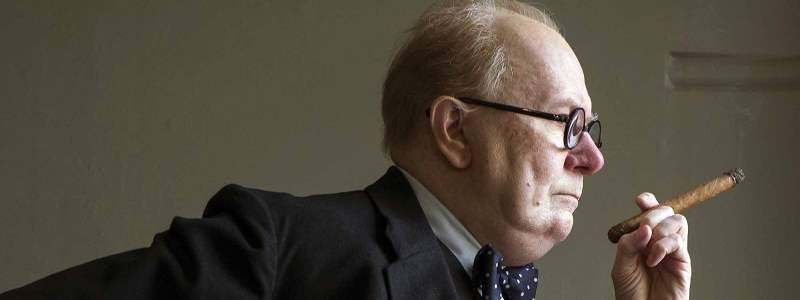 Street Fighter в 3D, золотой дождь в Якутии и самая дорогая сигара Черчилля: ТОП новостей дня