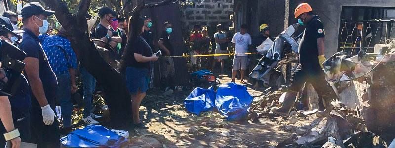 Падение самолета на жилой дом, дата всемирного потопа и презентация нового iPhone: ТОП новостей дня