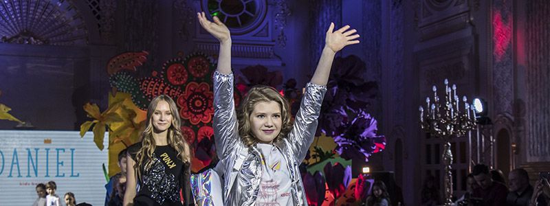 В Киеве маленькие модели показали, как быть на стиле