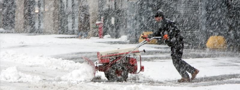 Смерть ведущей Евровидения, расстрел школьников и отмена уроков из-за стихии: ТОП новостей дня