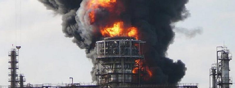 Падение космической станции на Землю, взрыв на химзаводе и видео ДТП с беспилотником: ТОП новостей дня