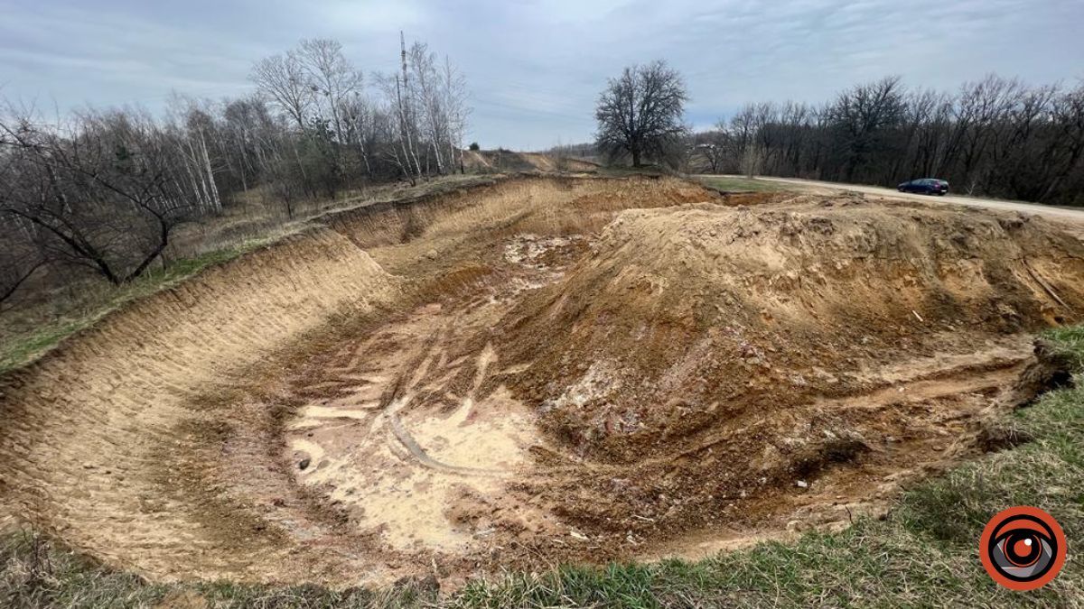 У Києві на території заповідника посадовець незаконно видобув корисних копалин на понад 2 млн грн