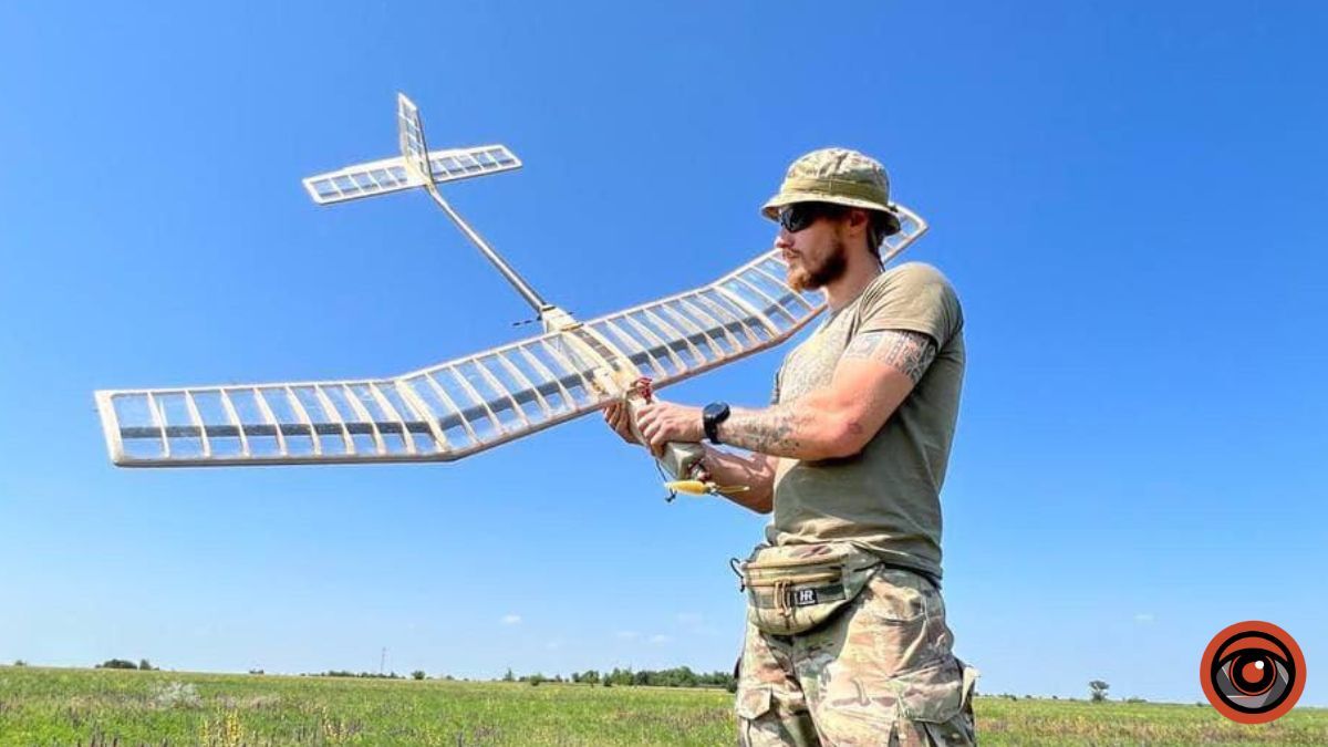 Тихий і легкий літак-розвідник SpyGun вироблятимуть серійно