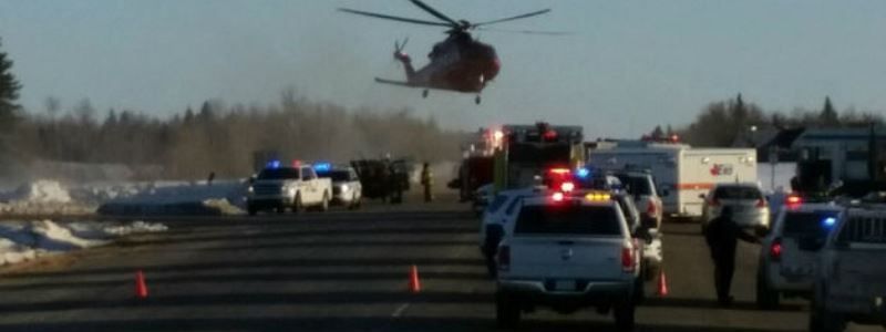 Новые правила в Facebook, смертельное ДТП с хоккейной командой и богатейший человек Европы: ТОП новостей дня