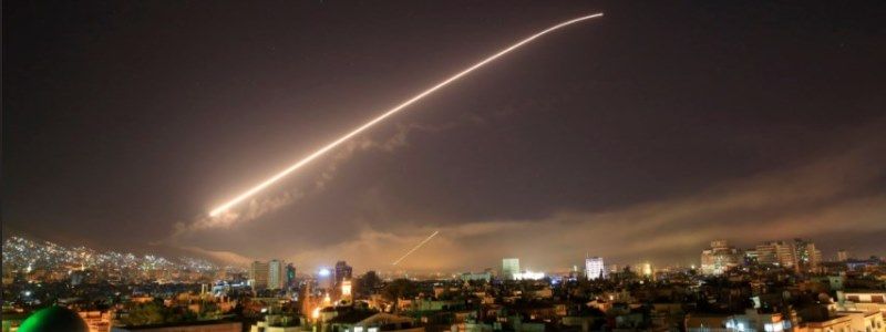 США, Великобритания и Франция ударили по Сирии: все, что известно об атаке и реакция России