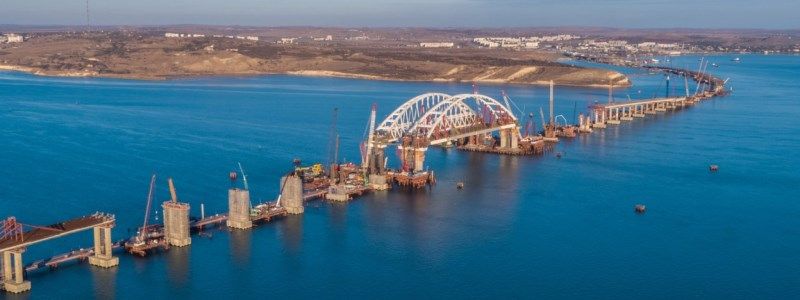 Погодные катаклизмы в Торонто, санкции Украины против компаний-строителей Крымского моста и смерть Тавиани: ТОП новостей дня