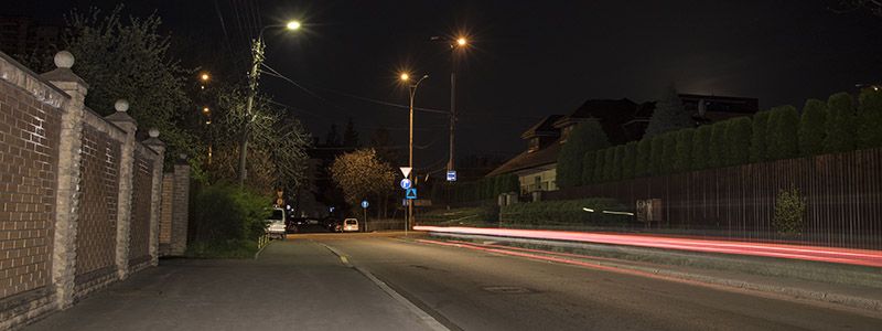 Особый взгляд на жилмассивы Киева: как ночью выглядит Александровская слободка