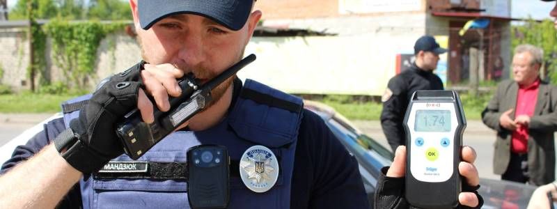 У Києві активісти "полюють" на п'яних водіїв