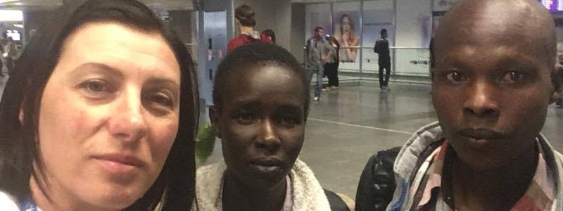 Кенийских спортсменов всю ночь без еды и воды продержали в "Борисполе"