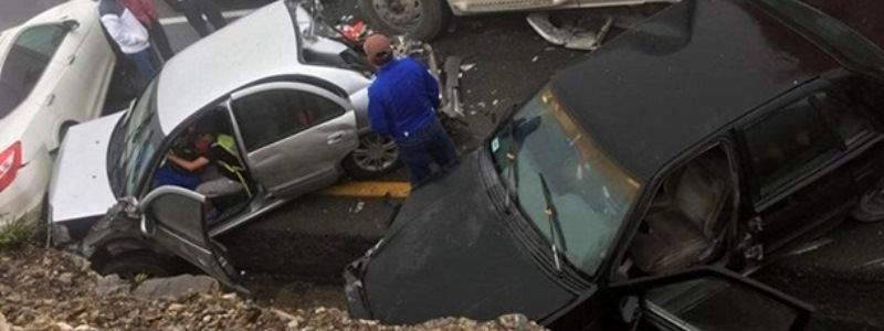 ДТП с 50 авто, смерть известного режиссера и объяснение от Джамалы значения имени ее сына: ТОП новостей дня