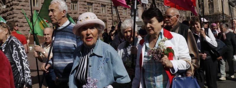 "Кому это надо? Путину?": в Киеве попытались сорвать марш трудящихся